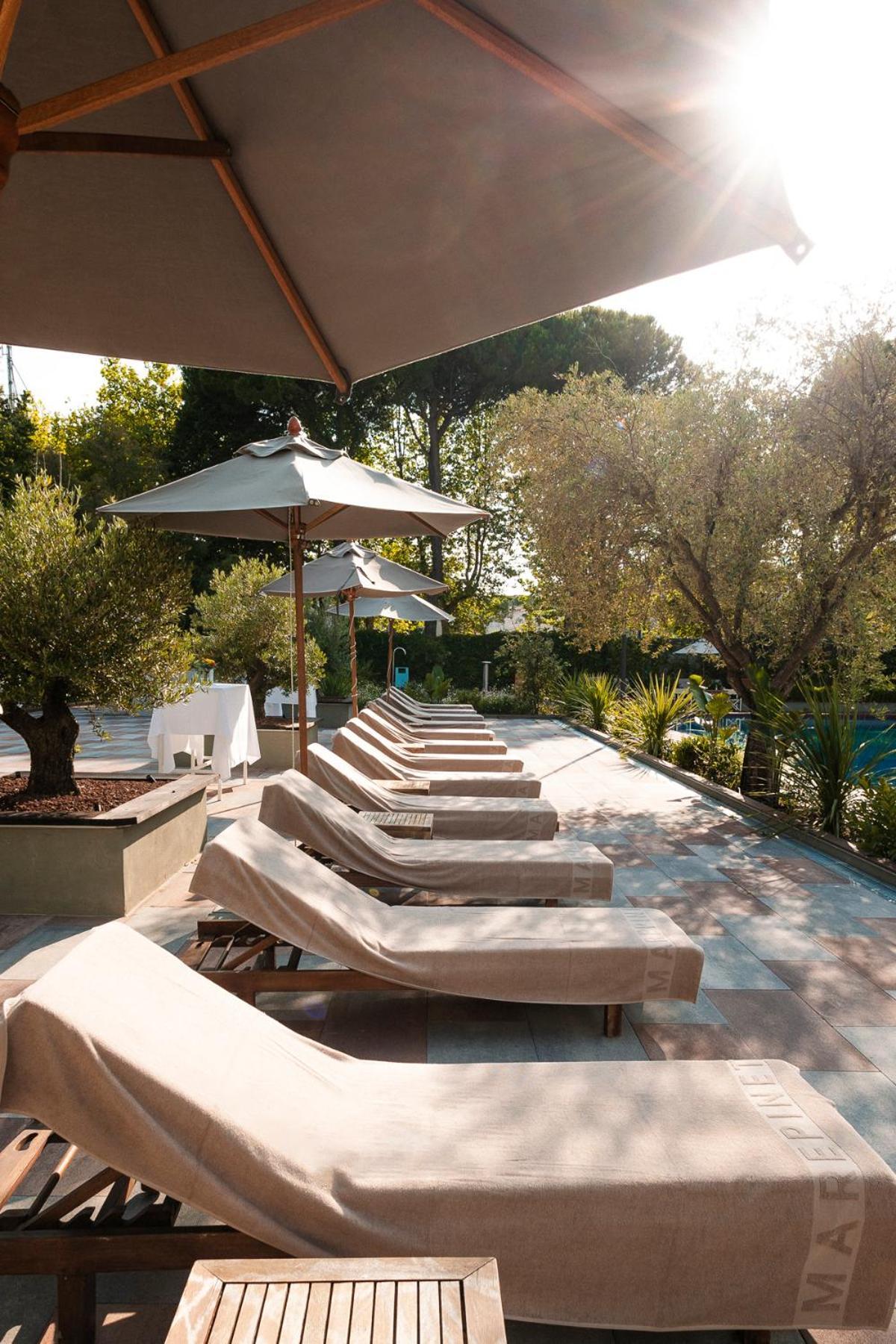 מילאנו מריטימה Marepineta Resort מראה חיצוני תמונה